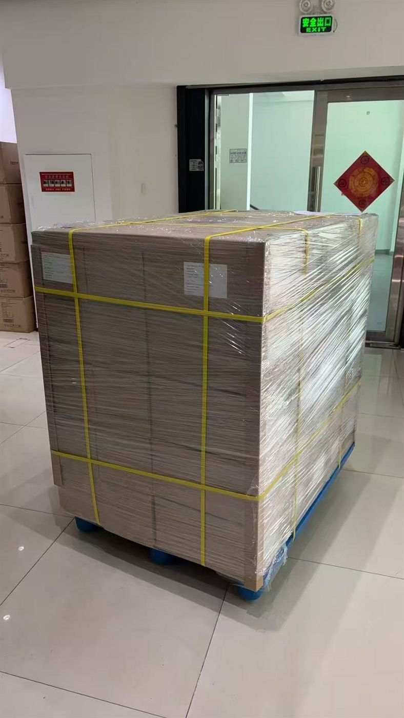 Car charger wholesale shipment pallet with packed cartons